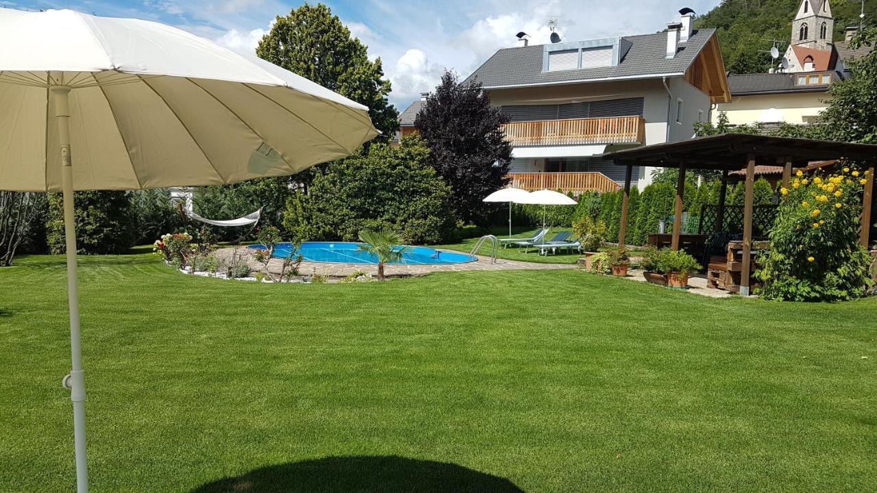 Garni Hotel Tauber 布列瑟农 外观 照片