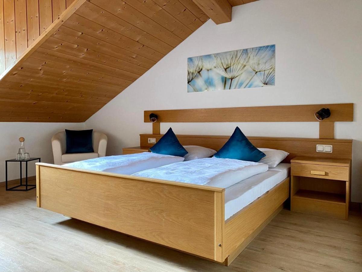 Garni Hotel Tauber 布列瑟农 外观 照片
