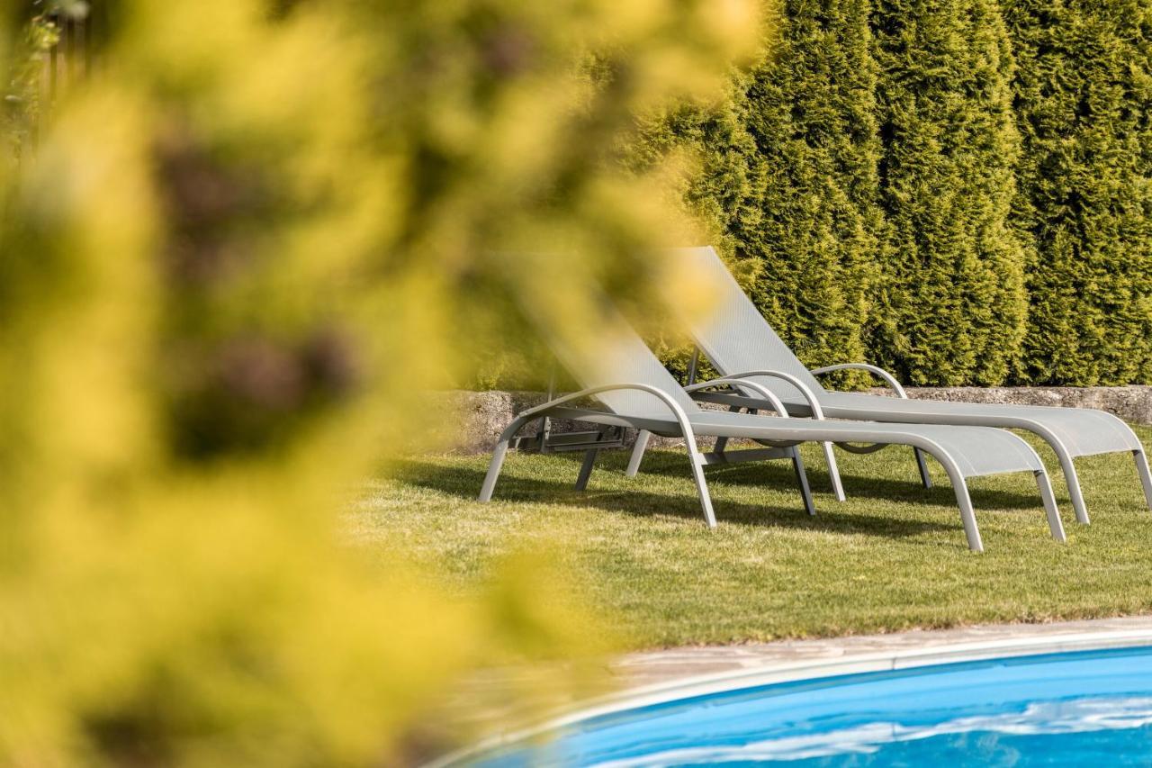 Garni Hotel Tauber 布列瑟农 外观 照片