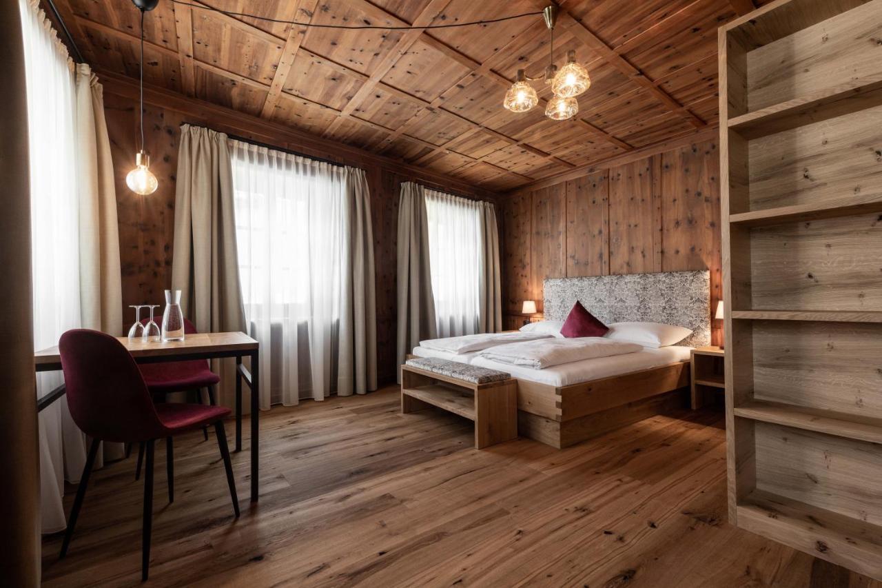 Garni Hotel Tauber 布列瑟农 外观 照片