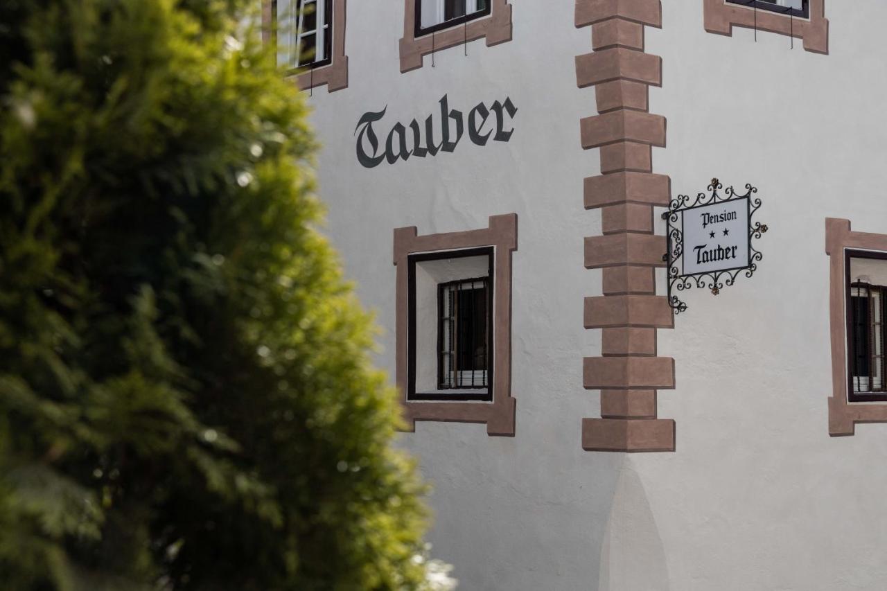 Garni Hotel Tauber 布列瑟农 外观 照片