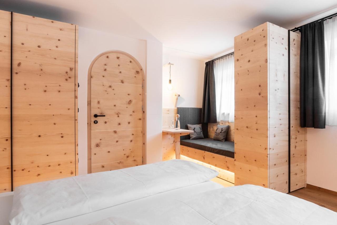 Garni Hotel Tauber 布列瑟农 外观 照片